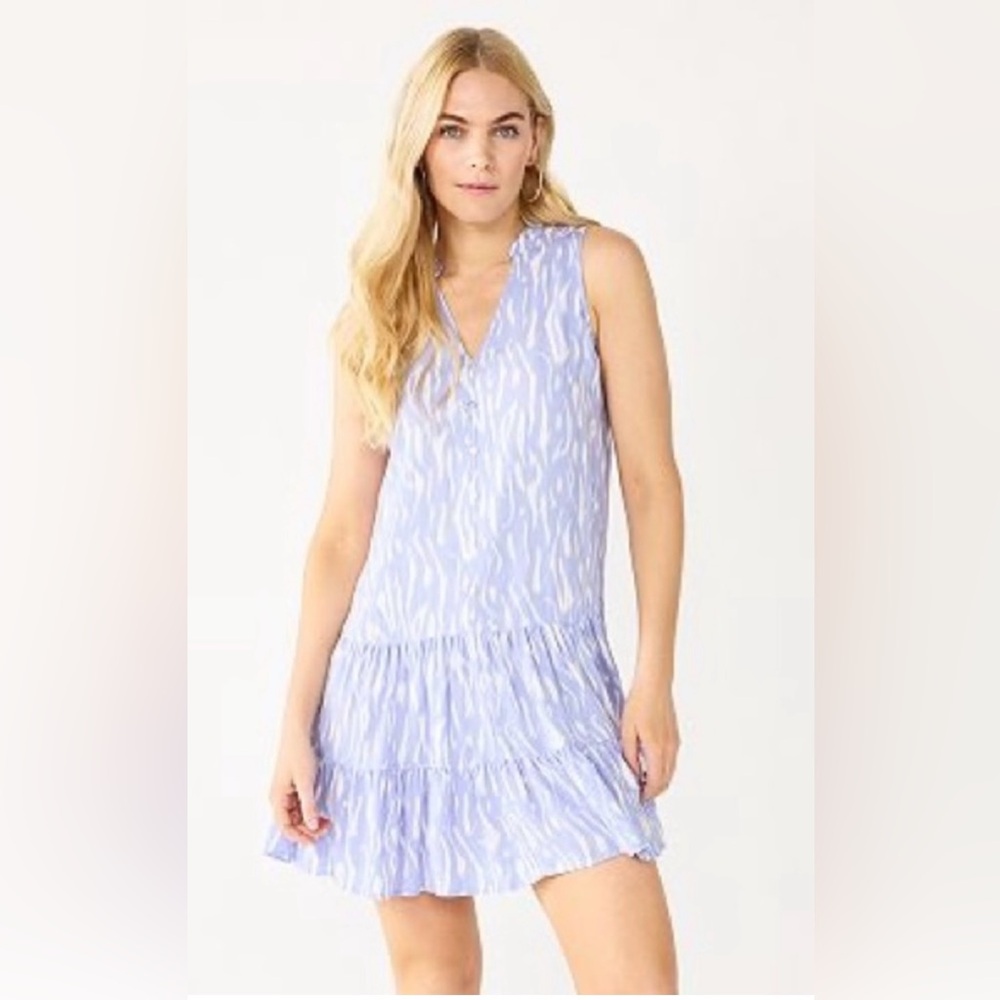 Nine West lavendar and white patterned dress
